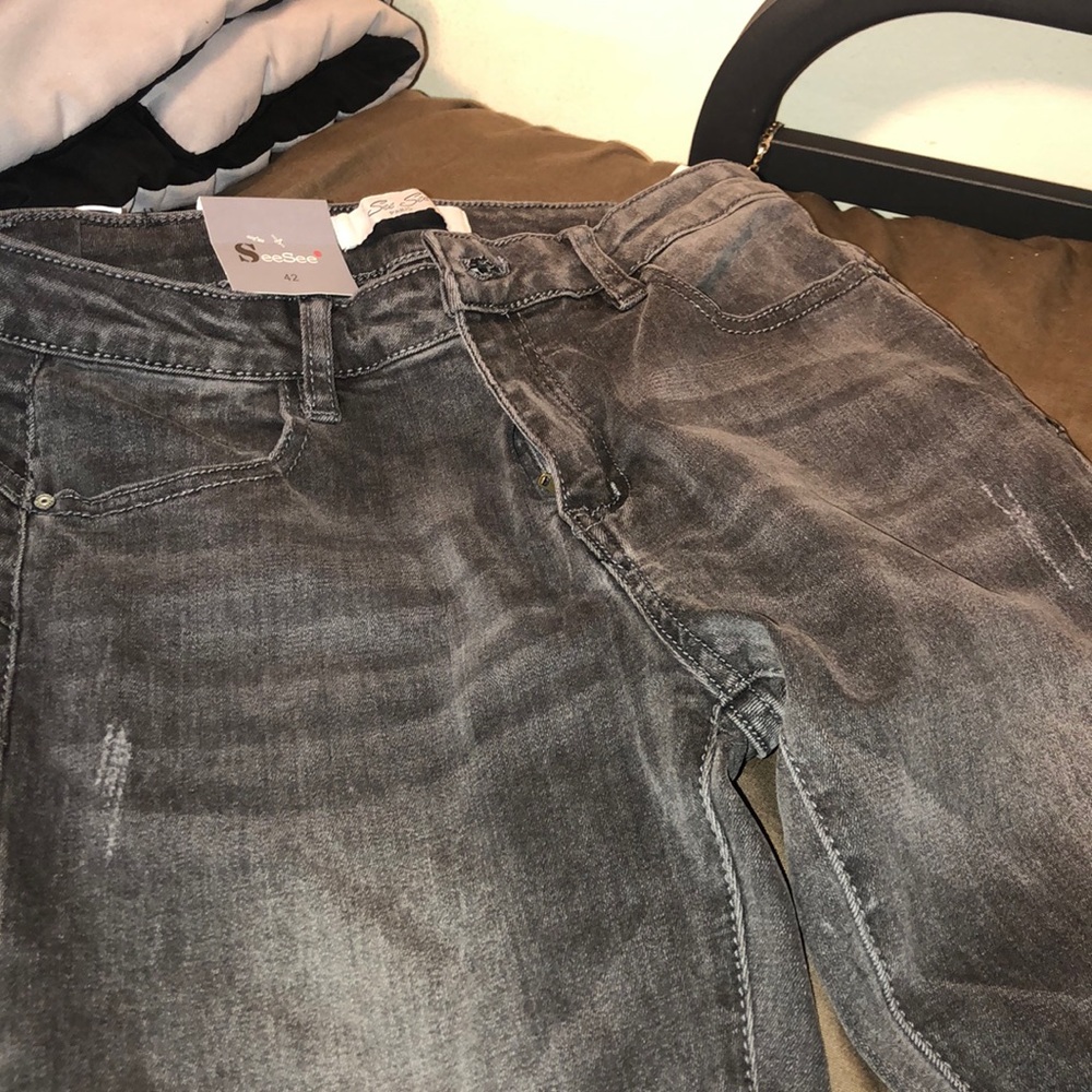 Jeans - Picture 3 of 3